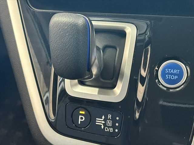 セレナ e-パワー XV 6ヶ月走行距離無制限保証付 10型フリップダウン 9型ナビ アラウンドビューモニター エマージェンシーブレーキ 両側電動スライド 禁煙車 LEDヘッド パーキングアシスト クルコン スマートキー(37枚目)