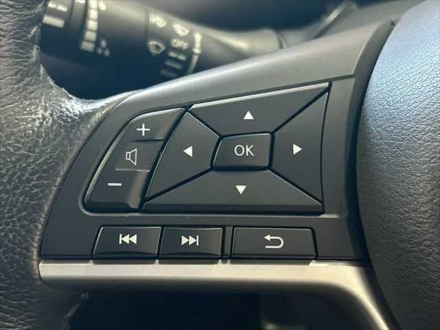 セレナ e-パワー XV 6ヶ月走行距離無制限保証付 10型フリップダウン 9型ナビ アラウンドビューモニター エマージェンシーブレーキ 両側電動スライド 禁煙車 LEDヘッド パーキングアシスト クルコン スマートキー(39枚目)