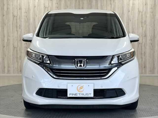 フリードハイブリッド ハイブリッド・Ｇホンダセンシング　６ヶ月走行無制限保証付き　両側電動スライド　ＬＥＤヘッド　ワンオーナー　ＳＤナビ　レーダークルーズ　禁煙車　１５インチアルミ　ＥＴＣ　パワーウィンドウ　スマートキー　バックカメラ　衝突軽減ブレーキ（17枚目）