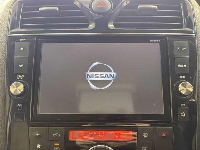 セレナ ハイウェイスターＳ－ＨＶアドバンスドセーフティパック　６ヶ月走行無制限保証付き　純正８インチナビ　後席モニター　両側電動スライドドア　ＬＥＤヘッドライト　クルーズコントロール　禁煙車　アラウンドビュー　ＤＶＤ再生　　フルセグＴＶ　　衝突軽減ブレーキ（4枚目）