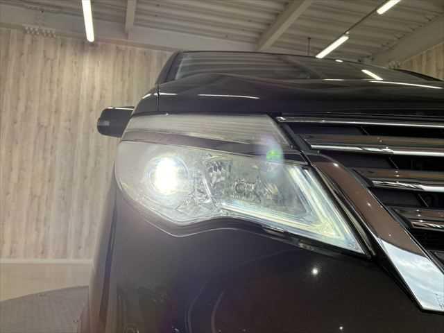 セレナ ハイウェイスターＳ－ＨＶアドバンスドセーフティパック　６ヶ月走行無制限保証付き　純正８インチナビ　後席モニター　両側電動スライドドア　ＬＥＤヘッドライト　クルーズコントロール　禁煙車　アラウンドビュー　ＤＶＤ再生　　フルセグＴＶ　　衝突軽減ブレーキ（13枚目）