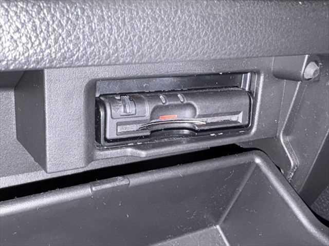 セレナ ハイウェイスターＳ－ＨＶアドバンスドセーフティパック　６ヶ月走行無制限保証付き　純正８インチナビ　後席モニター　両側電動スライドドア　ＬＥＤヘッドライト　クルーズコントロール　禁煙車　アラウンドビュー　ＤＶＤ再生　　フルセグＴＶ　　衝突軽減ブレーキ（41枚目）