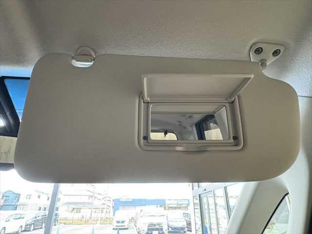 セレナ ハイウェイスターＳ－ＨＶアドバンスドセーフティパック　６ヶ月走行無制限保証付き　純正８インチナビ　後席モニター　両側電動スライドドア　ＬＥＤヘッドライト　クルーズコントロール　禁煙車　アラウンドビュー　ＤＶＤ再生　　フルセグＴＶ　　衝突軽減ブレーキ（46枚目）