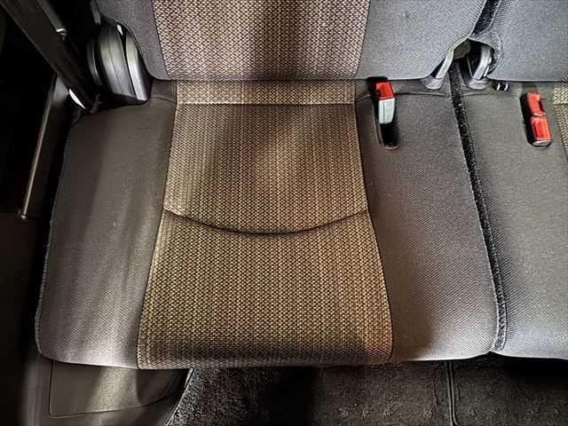 セレナ ハイウェイスターＳ－ＨＶアドバンスドセーフティパック　６ヶ月走行無制限保証付き　純正８インチナビ　後席モニター　両側電動スライドドア　ＬＥＤヘッドライト　クルーズコントロール　禁煙車　アラウンドビュー　ＤＶＤ再生　　フルセグＴＶ　　衝突軽減ブレーキ（53枚目）