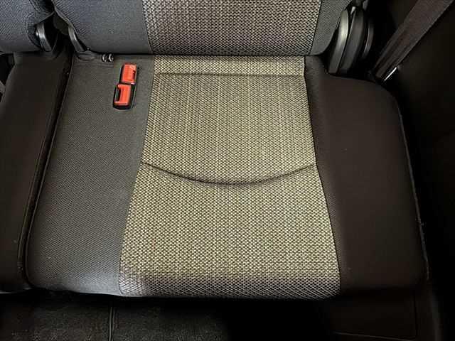 セレナ ハイウェイスターＳ－ＨＶアドバンスドセーフティパック　６ヶ月走行無制限保証付き　純正８インチナビ　後席モニター　両側電動スライドドア　ＬＥＤヘッドライト　クルーズコントロール　禁煙車　アラウンドビュー　ＤＶＤ再生　　フルセグＴＶ　　衝突軽減ブレーキ（55枚目）