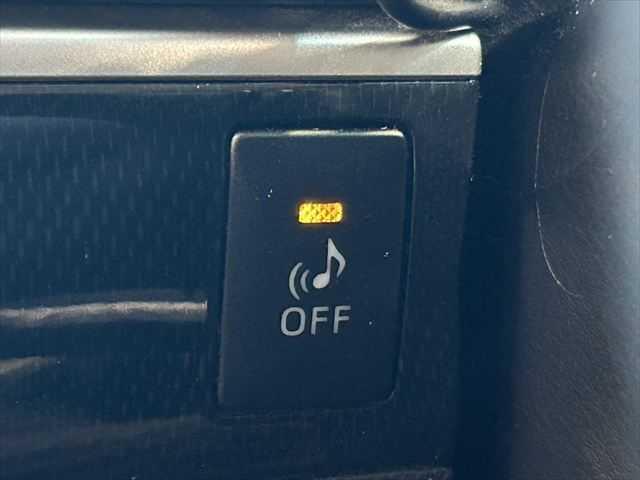 エスティマハイブリッド アエラス 6ヶ月走行距離無制限保証付き 後席モニター 両側電動スライド 4WD HIDヘッド 8インチナビ フルセグTV Bluetooth DVD再生 クルーズコントロール スマートキー 1500W給電(10枚目)