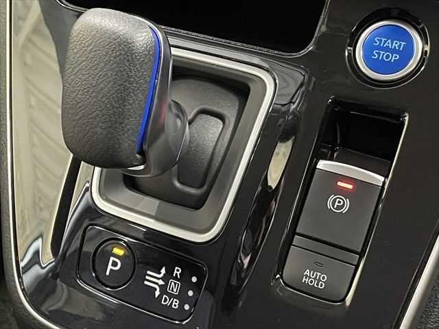 セレナ ｅ－パワー　ハイウェイスターＶ　６ヶ月走行無制限保証付き　後期最終型　プロパイロット　８インチナビ　両側電動スライド　禁煙車　アラウンドビューカメラ　ＬＥＤヘッド　ＢＳＭ　純正１５インチＡＷ　フルセグＴＶ　ＥＴＣ　ドライブレコーダー（39枚目）