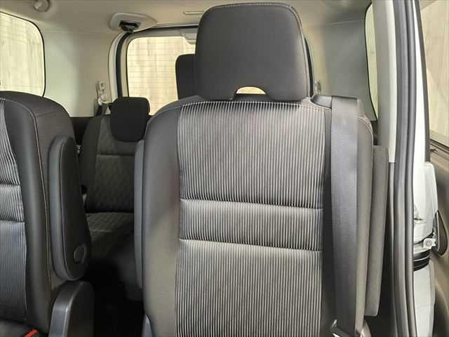 セレナ ｅ－パワー　ハイウェイスターＶ　６ヶ月走行無制限保証付き　後期最終型　プロパイロット　８インチナビ　両側電動スライド　禁煙車　アラウンドビューカメラ　ＬＥＤヘッド　ＢＳＭ　純正１５インチＡＷ　フルセグＴＶ　ＥＴＣ　ドライブレコーダー（66枚目）