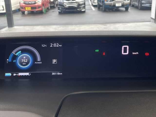 セレナ ｅ－パワー　ＸＶ　６ヶ月走行無制限保証付き　エマージェンシーブレーキ　アラウンドビューカメラ　禁煙車　両側電動電動スライド　前後クリアランスソナー　ドライブレコーダー　ＥＴＣ　ＳＤナビ　スマートキー　Ｂｌｕｅｔｏｏｔｈ（41枚目）