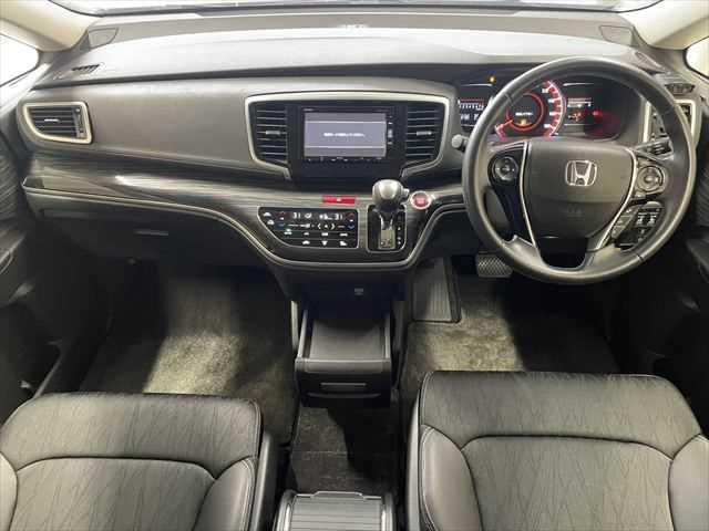 オデッセイ アブソルート・ＥＸホンダセンシング　６ヶ月走行無制限保証付き　　アダプティブクルーズコントロール　純正ＳＤナビ　ＥＴＣ　両側パワースライドドア　Ｂｌｕｅｔｏｏｔｈ　フルセグＴＶ　ＬＥＤヘッド　ハーフレザー　バックカメラ　スマートキー（3枚目）