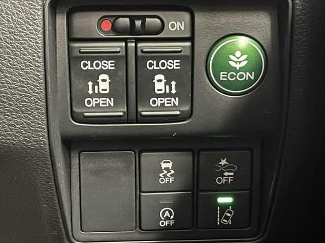 オデッセイ アブソルート・ＥＸホンダセンシング　６ヶ月走行無制限保証付き　　アダプティブクルーズコントロール　純正ＳＤナビ　ＥＴＣ　両側パワースライドドア　Ｂｌｕｅｔｏｏｔｈ　フルセグＴＶ　ＬＥＤヘッド　ハーフレザー　バックカメラ　スマートキー（6枚目）