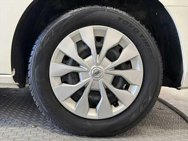 セレナ X 6ヶ月走行距離無制限保証付 プロパイロット 両側パワースライドドア アラウンドビューモニター 禁煙車 パーキングアシスト スマートルームミラー レーダークルーズ 衝突軽減 クリアランスソナー 純正ナビ(17枚目)