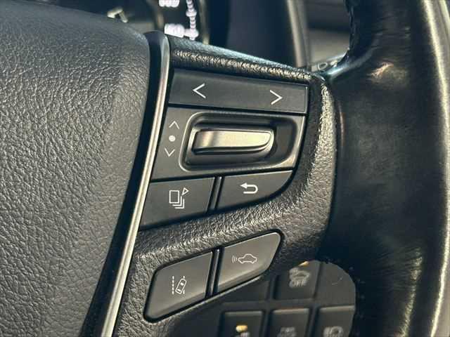 ヴェルファイアハイブリッド エグゼクティブラウンジＺ　６ヶ月走行距離無制限保証付　Ｗサンルーフ　後席モニター　ＴＲＤフルエアロ　ホワイトナッパ革シート　全方位カメラ　禁煙車　ＪＢＬサウンド　デジタルインナーミラー　シートベンチレーション　両側電動スライド（41枚目）