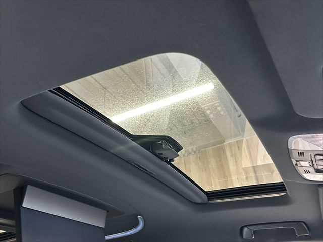 ヴェルファイアハイブリッド エグゼクティブラウンジＺ　６ヶ月走行距離無制限保証付　Ｗサンルーフ　後席モニター　ＴＲＤフルエアロ　ホワイトナッパ革シート　全方位カメラ　禁煙車　ＪＢＬサウンド　デジタルインナーミラー　シートベンチレーション　両側電動スライド（44枚目）