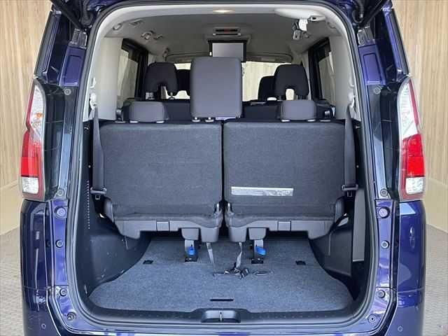 セレナ X 6ヶ月走行距離無制限保証付 後席モニター 純正9インチナビ プロパイロット 両側電動スライド アラウンドビューモニター 禁煙車 LEDヘッド パーキングアシスト ドライブレコーダー ETC フルセグ(14枚目)