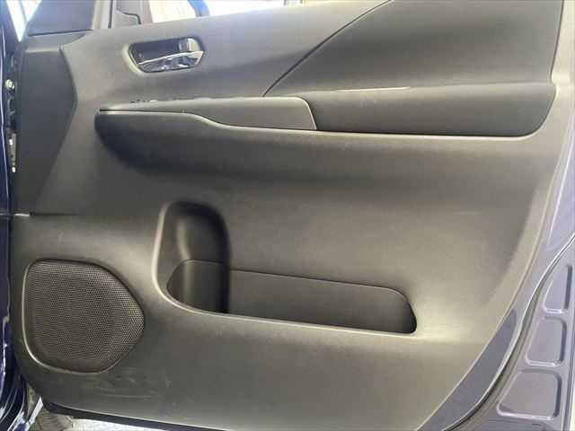 セレナ X 6ヶ月走行距離無制限保証付 後席モニター 純正9インチナビ プロパイロット 両側電動スライド アラウンドビューモニター 禁煙車 LEDヘッド パーキングアシスト ドライブレコーダー ETC フルセグ(52枚目)