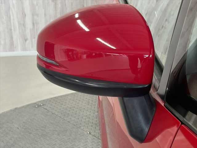 フィットハイブリッド Sパッケージ 6ヶ月走行距離無制限保証付 ユーザー買取車 純正メモリーナビ 衝突軽減ブレーキ LEDヘッドライト クルーズコントロール 禁煙車 バックカメラ 純正15インチAW ETC MTモード付 スマートキー(25枚目)