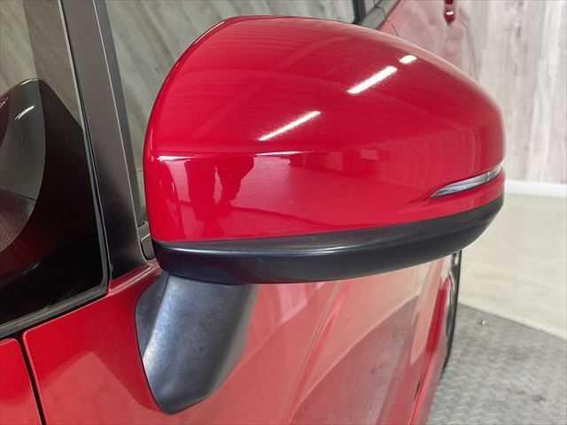 フィットハイブリッド Sパッケージ 6ヶ月走行距離無制限保証付 ユーザー買取車 純正メモリーナビ 衝突軽減ブレーキ LEDヘッドライト クルーズコントロール 禁煙車 バックカメラ 純正15インチAW ETC MTモード付 スマートキー(26枚目)