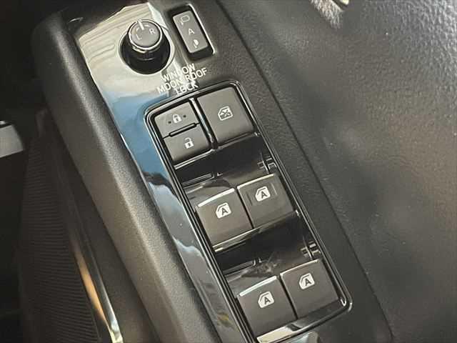 ヴェルファイア 2.5Z Gエディション 6ヶ月走行距離無制限保証付 ツインサンルーフ モデリスタフルエアロ 11インチBIGX 両側電動スライド 禁煙車 LEDヘッドライト パワーシート 電動リアゲート クルーズコントロール ハーフレザー(10枚目)