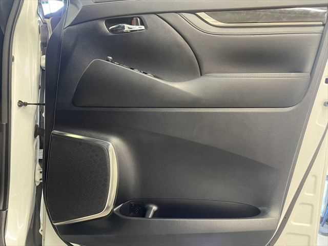 ヴェルファイア 2.5Z Gエディション 6ヶ月走行距離無制限保証付 ツインサンルーフ モデリスタフルエアロ 11インチBIGX 両側電動スライド 禁煙車 LEDヘッドライト パワーシート 電動リアゲート クルーズコントロール ハーフレザー(54枚目)