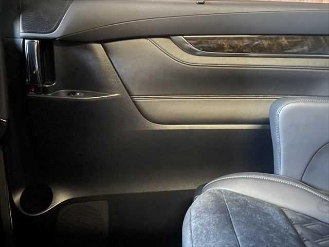 ヴェルファイア 2.5Z Gエディション 6ヶ月走行距離無制限保証付 ツインサンルーフ モデリスタフルエアロ 11インチBIGX 両側電動スライド 禁煙車 LEDヘッドライト パワーシート 電動リアゲート クルーズコントロール ハーフレザー(65枚目)