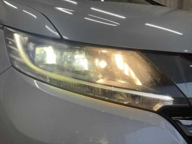 オデッセイ アブソルート　６ヶ月走行距離無制限保証付　　ホンダセンシング　両側パワースライドドア　レーダークルーズコントロール　バックカメラ　禁煙車　ＬＥＤヘッドライト　ハーフレザーシート　純正メモリーナビ　ＣＤ再生　ＥＴＣ（14枚目）