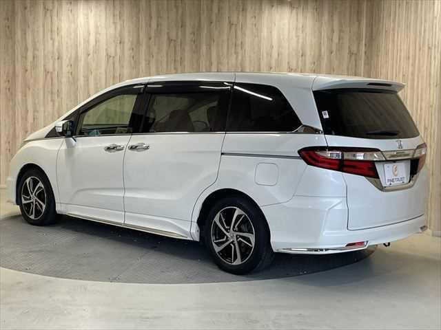 オデッセイ アブソルート　６ヶ月走行距離無制限保証付　　ホンダセンシング　両側パワースライドドア　レーダークルーズコントロール　バックカメラ　禁煙車　ＬＥＤヘッドライト　ハーフレザーシート　純正メモリーナビ　ＣＤ再生　ＥＴＣ（21枚目）