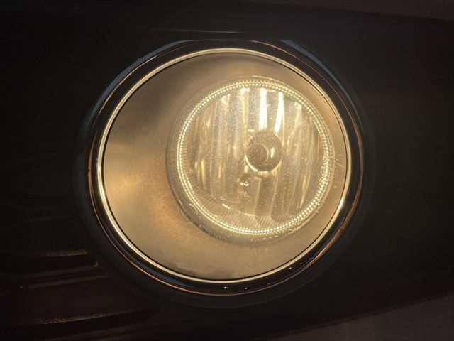 オデッセイ アブソルート　６ヶ月走行距離無制限保証付　　ホンダセンシング　両側パワースライドドア　レーダークルーズコントロール　バックカメラ　禁煙車　ＬＥＤヘッドライト　ハーフレザーシート　純正メモリーナビ　ＣＤ再生　ＥＴＣ（34枚目）