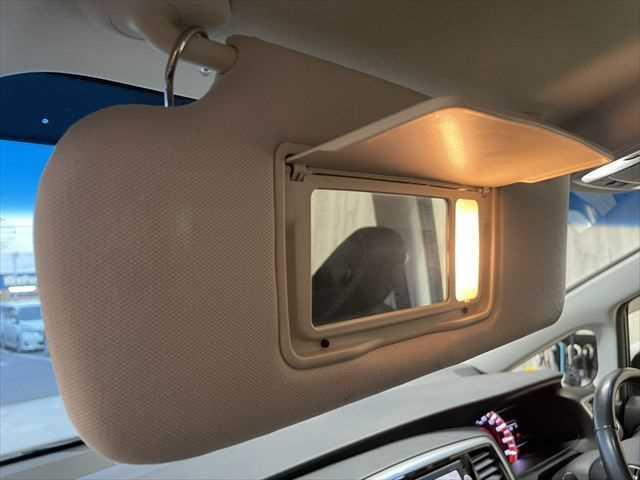 オデッセイ アブソルート　６ヶ月走行距離無制限保証付　　ホンダセンシング　両側パワースライドドア　レーダークルーズコントロール　バックカメラ　禁煙車　ＬＥＤヘッドライト　ハーフレザーシート　純正メモリーナビ　ＣＤ再生　ＥＴＣ（51枚目）