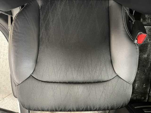 オデッセイ アブソルート　６ヶ月走行距離無制限保証付　　ホンダセンシング　両側パワースライドドア　レーダークルーズコントロール　バックカメラ　禁煙車　ＬＥＤヘッドライト　ハーフレザーシート　純正メモリーナビ　ＣＤ再生　ＥＴＣ（56枚目）