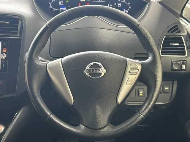 セレナ ハイウェイスター S-ハイブリッド 6ヶ月走行距離無制限保証付 純正ナビ 両側電動スライド LEDヘッド バックカメラ クルーズコントロール 禁煙車 衝突軽減ブレーキ ダブルエアコン 電動格納ミラー ETC Bluetooth フルセグ(15枚目)