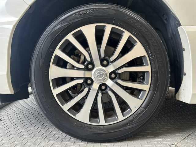 セレナ ハイウェイスター S-ハイブリッド 6ヶ月走行距離無制限保証付 純正ナビ 両側電動スライド LEDヘッド バックカメラ クルーズコントロール 禁煙車 衝突軽減ブレーキ ダブルエアコン 電動格納ミラー ETC Bluetooth フルセグ(33枚目)