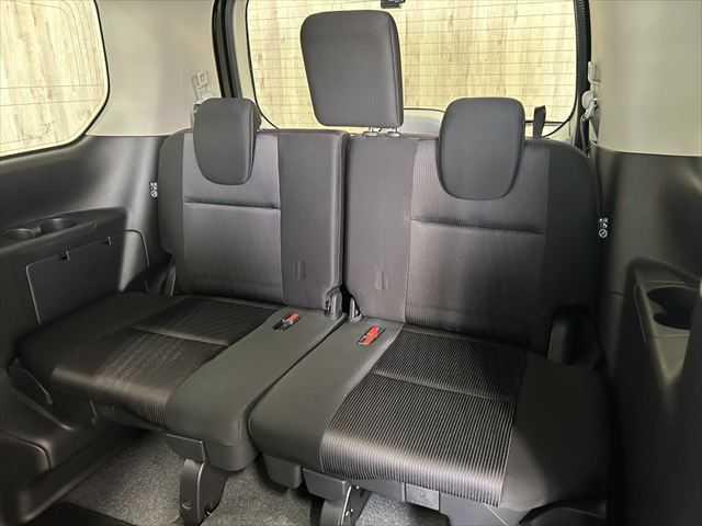 セレナ ハイウェイスター VセレクションII 6ヶ月走行距離無制限保証付 プロパイロット 10インチSDナビ フリップダウンモニター セーフティパックB 全周囲カメラ 禁煙車 衝突軽減ブレーキ コーナーセンサー ドライブレコーダー 両側電動スライ(40枚目)