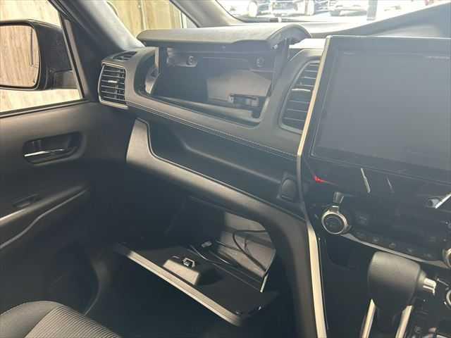 セレナ ハイウェイスター VセレクションII 6ヶ月走行距離無制限保証付 プロパイロット 10インチSDナビ フリップダウンモニター セーフティパックB 全周囲カメラ 禁煙車 衝突軽減ブレーキ コーナーセンサー ドライブレコーダー 両側電動スライ(50枚目)