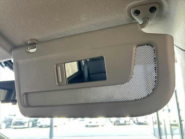 セレナ ハイウェイスター VセレクションII 6ヶ月走行距離無制限保証付 プロパイロット 10インチSDナビ フリップダウンモニター セーフティパックB 全周囲カメラ 禁煙車 衝突軽減ブレーキ コーナーセンサー ドライブレコーダー 両側電動スライ(51枚目)