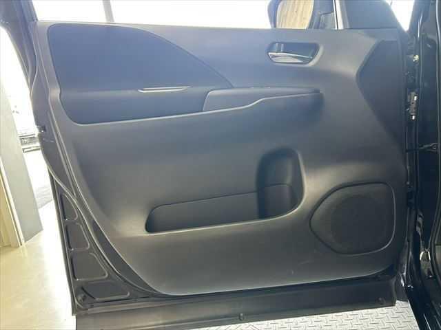 セレナ ハイウェイスター VセレクションII 6ヶ月走行距離無制限保証付 プロパイロット 10インチSDナビ フリップダウンモニター セーフティパックB 全周囲カメラ 禁煙車 衝突軽減ブレーキ コーナーセンサー ドライブレコーダー 両側電動スライ(63枚目)