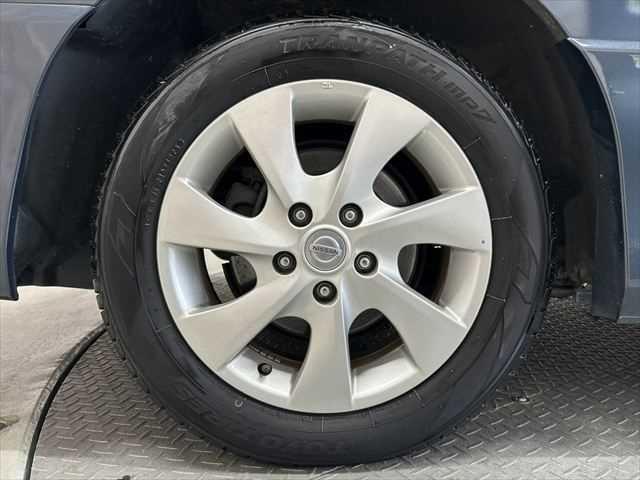 セレナ ハイウェイスター Vセレクション 6ヶ月走行距離無制限保証付 ユーザー買取 純正ナビ 両側電動スライド クルーズコントロール バックカメラ 禁煙車 ダブルエアコン ドライブレコーダー ETC フルセグTV ウォークスルー HIDヘッド(17枚目)