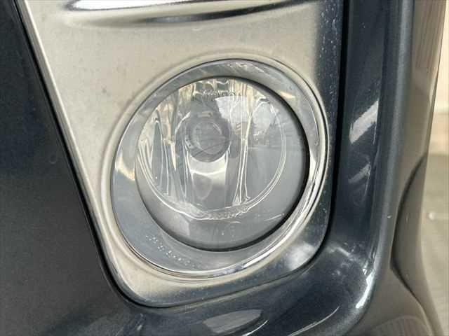 セレナ ハイウェイスター Vセレクション 6ヶ月走行距離無制限保証付 ユーザー買取 純正ナビ 両側電動スライド クルーズコントロール バックカメラ 禁煙車 ダブルエアコン ドライブレコーダー ETC フルセグTV ウォークスルー HIDヘッド(27枚目)