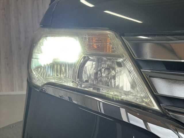 セレナ ハイウェイスター Vセレクション 6ヶ月走行距離無制限保証付 ユーザー買取 純正ナビ 両側電動スライド クルーズコントロール バックカメラ 禁煙車 ダブルエアコン ドライブレコーダー ETC フルセグTV ウォークスルー HIDヘッド(34枚目)