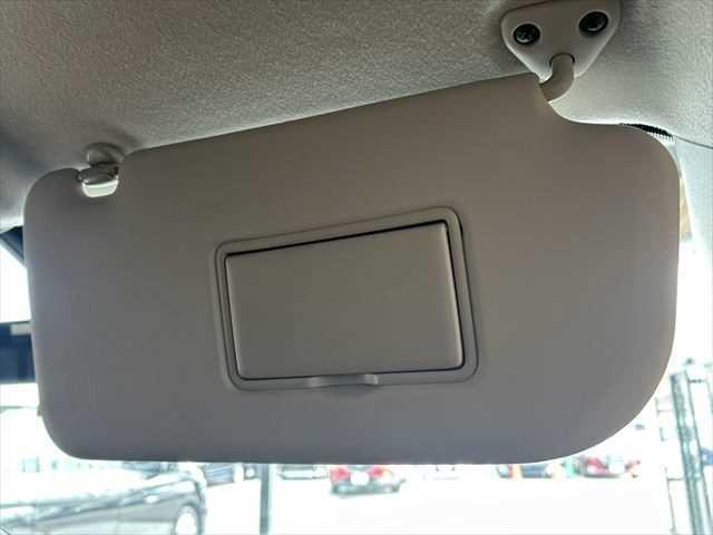 セレナ ハイウェイスター Vセレクション 6ヶ月走行距離無制限保証付 ユーザー買取 純正ナビ 両側電動スライド クルーズコントロール バックカメラ 禁煙車 ダブルエアコン ドライブレコーダー ETC フルセグTV ウォークスルー HIDヘッド(47枚目)