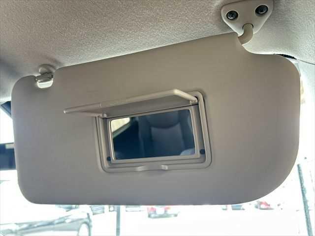 セレナ ハイウェイスター Vセレクション 6ヶ月走行距離無制限保証付 ユーザー買取 純正ナビ 両側電動スライド クルーズコントロール バックカメラ 禁煙車 ダブルエアコン ドライブレコーダー ETC フルセグTV ウォークスルー HIDヘッド(48枚目)