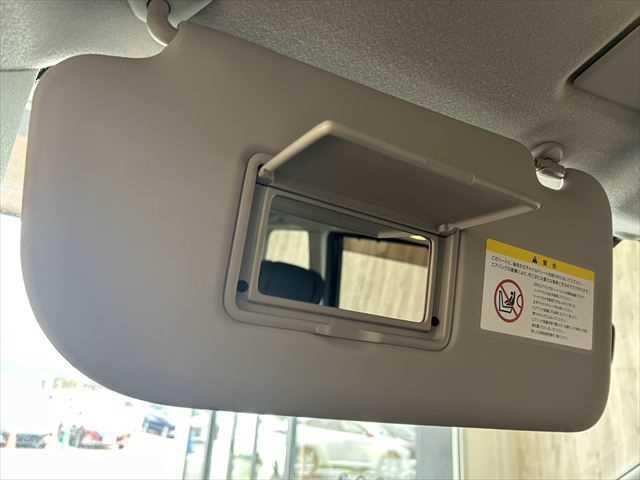 セレナ ハイウェイスター Vセレクション 6ヶ月走行距離無制限保証付 ユーザー買取 純正ナビ 両側電動スライド クルーズコントロール バックカメラ 禁煙車 ダブルエアコン ドライブレコーダー ETC フルセグTV ウォークスルー HIDヘッド(50枚目)