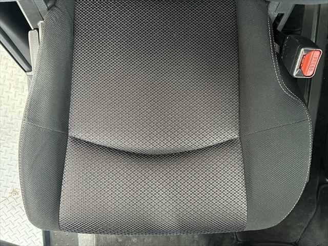 セレナ ハイウェイスター Vセレクション 6ヶ月走行距離無制限保証付 ユーザー買取 純正ナビ 両側電動スライド クルーズコントロール バックカメラ 禁煙車 ダブルエアコン ドライブレコーダー ETC フルセグTV ウォークスルー HIDヘッド(55枚目)