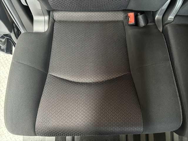 セレナ ハイウェイスター Vセレクション 6ヶ月走行距離無制限保証付 ユーザー買取 純正ナビ 両側電動スライド クルーズコントロール バックカメラ 禁煙車 ダブルエアコン ドライブレコーダー ETC フルセグTV ウォークスルー HIDヘッド(58枚目)