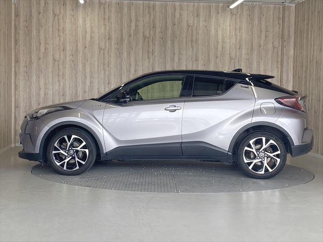 Ｃ－ＨＲ Ｇ　保証付　禁煙車　ユーザー買取車　レーダークルーズコントロール　バックカメラ　クリアランスソナー　純正１７インチアルミホイール　純正ＳＤナビ　オートマチックハイビーム（12枚目）