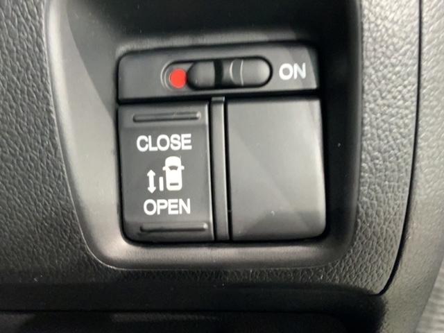 N-BOX G・Lパッケージ いまコレ+新品マット付 1年保証 ワンオーナー ナビVXM-174VFXi TV Rカメラ BTオ-ディオ DVD ETC VSA ベンチシート スマートキー 盗難防止装置 整備記録簿 AAC(11枚目)