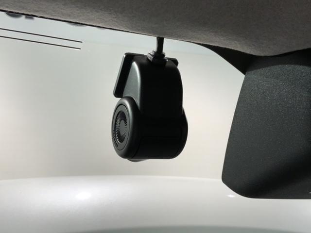 ムーヴキャンバス ストライプスＧターボ　２ト－ン　最長５年保証　純正ナビ　ＴＶ　Ｒカメラ　ＣＤ録音　ＢＴオ－ディオ　ＤＶＤ　ドラレコ　衝突軽減Ｂ　シートヒーター　ＥＴＣ　ＬＥＤライト　横滑り防止　両側電動ドア　クルコン　フォグ　スマートキー（11枚目）