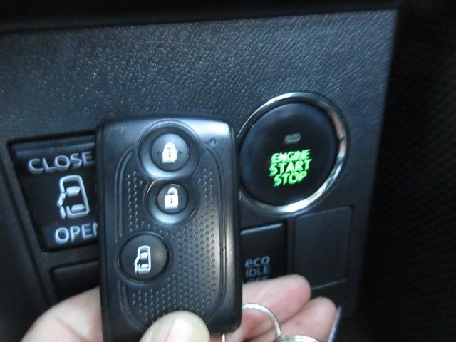 タント カスタムX SA Bluetoothナビ 衝突軽減ブレーキ 禁煙車 バックカメラ フルセグ CD録音 電動スライドドア スマートキー ETC LEDヘッドランプ アイドリングストップ オートライト ステリモ フォグ(13枚目)