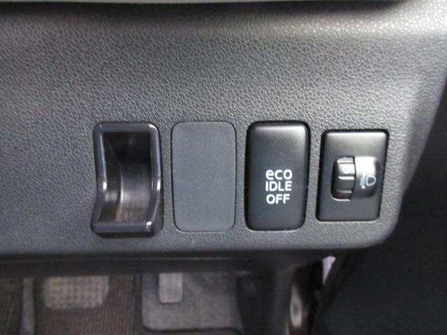 ルーフレール　禁煙車　Ｂｌｕｅｔｏｏｔｈナビ　フルセグ　ＥＴＣ　スマートキー　アイドリングストップ　電動格納ミラー　フォグランプ　オートエアコン　シートリフター　ＰＶガラス　タイミングチェーン