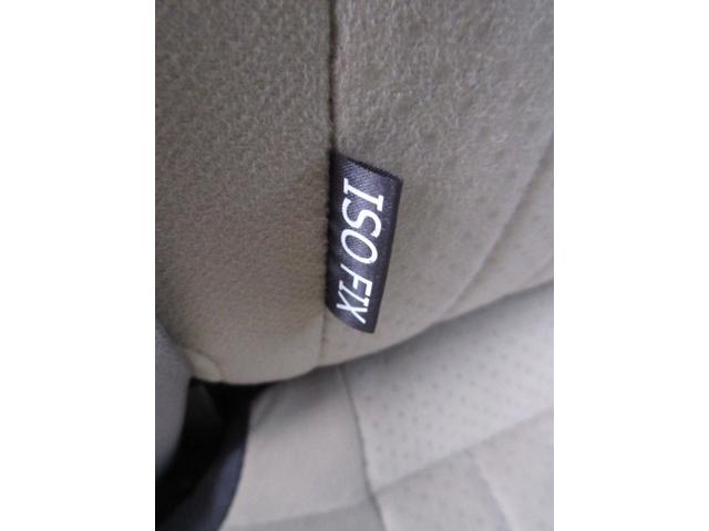 ルーフレール　禁煙車　Ｂｌｕｅｔｏｏｔｈナビ　フルセグ　ＥＴＣ　スマートキー　アイドリングストップ　電動格納ミラー　フォグランプ　オートエアコン　シートリフター　ＰＶガラス　タイミングチェーン